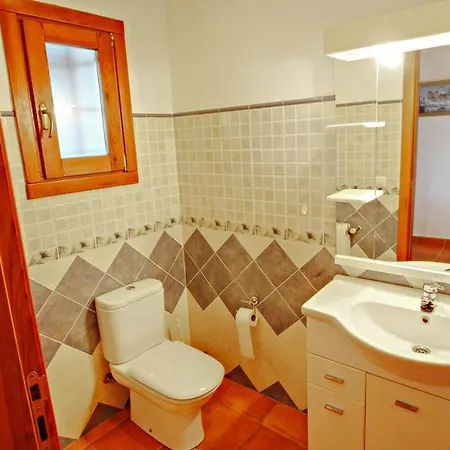 Pepa - Beautiful Little House In Pretty Grounds With Lovely Views In Benissa *